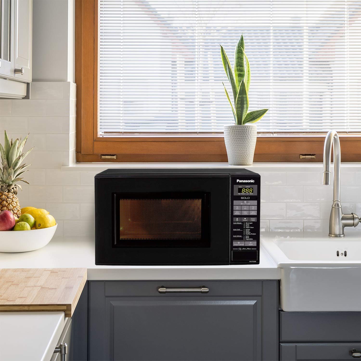 Panasonic 20L Solo Microwave Oven
